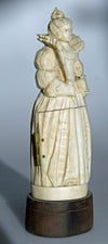 Antike Dieppe-Elfenbein-Triptychon-Schnitzerei von Queen Elizabeth