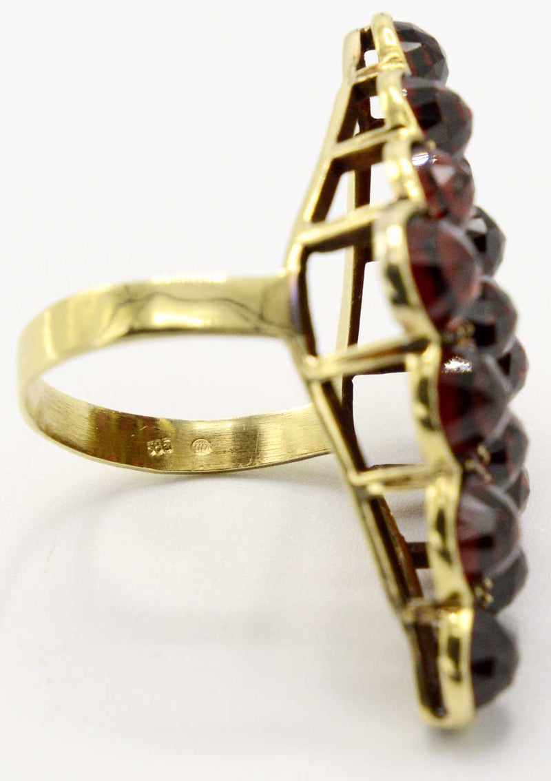 Exceptional antique Bohemian Garnet ring.