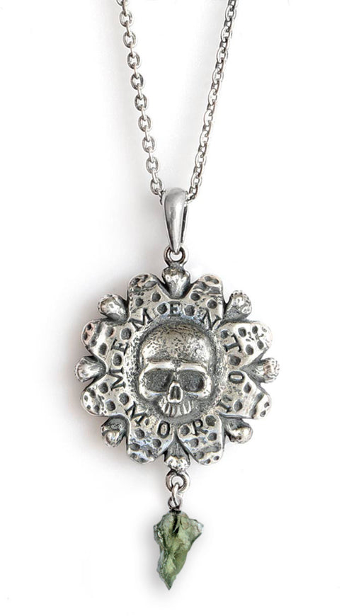 Memento Mori — Sterling silver pendant with moldavite (vltavin) drop - Baba Store EU - 2